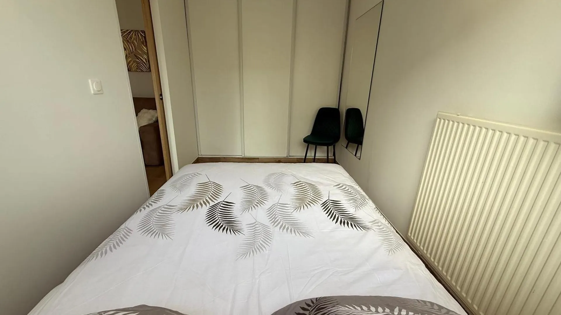 06Cp - Beautiful T2 Super Equipped With Terrace Apartment Villeneuve-Loubet